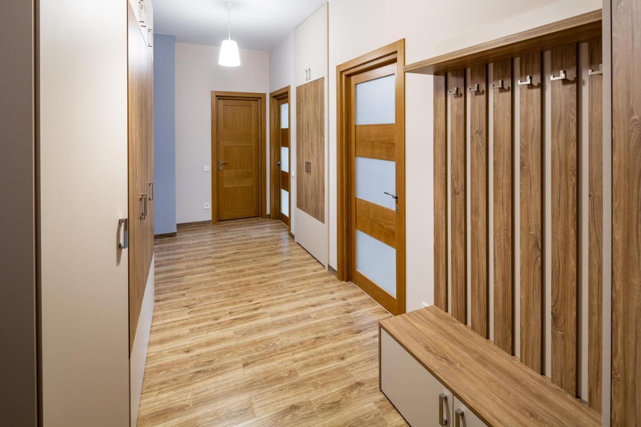 Romari Гнатюка 3 Appartement Lviv Buitenkant foto