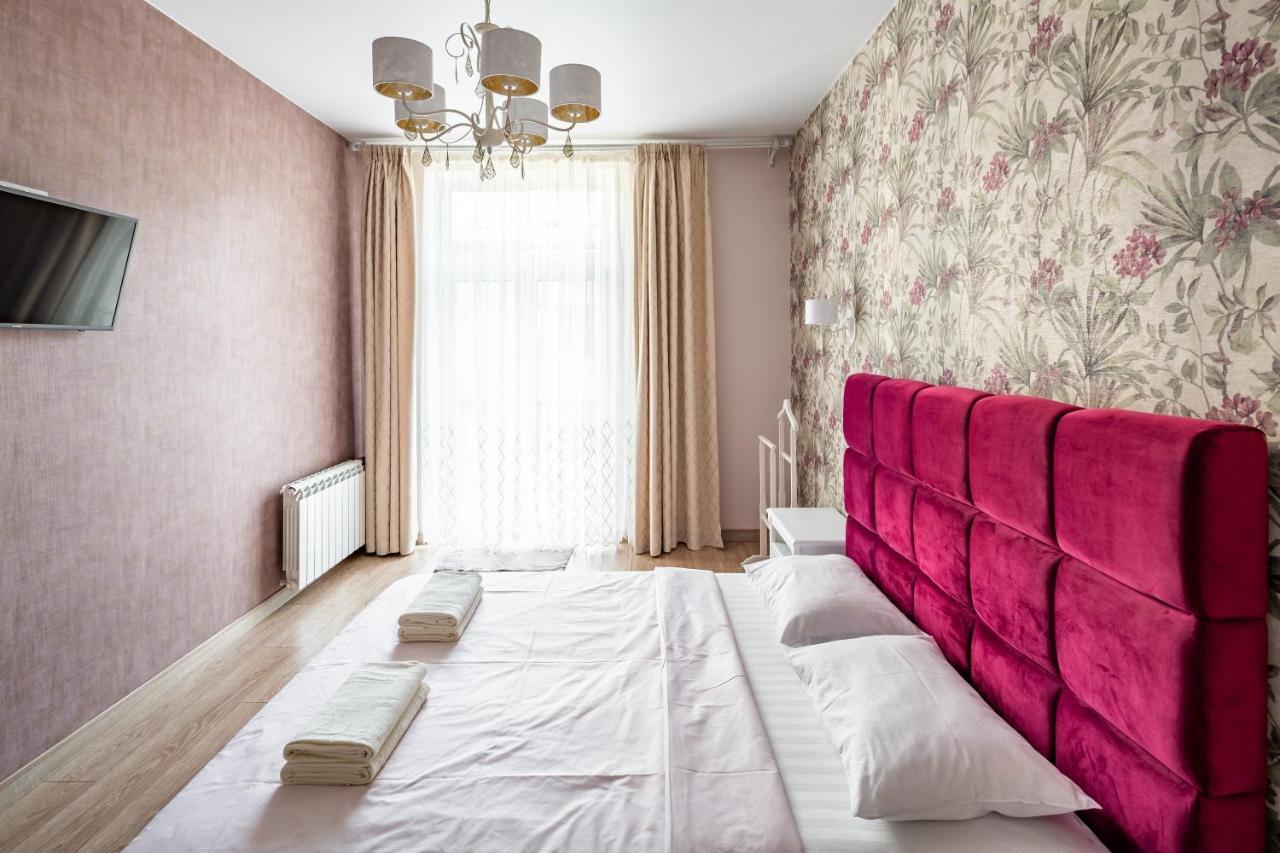 Romari Гнатюка 3 Appartement Lviv Buitenkant foto